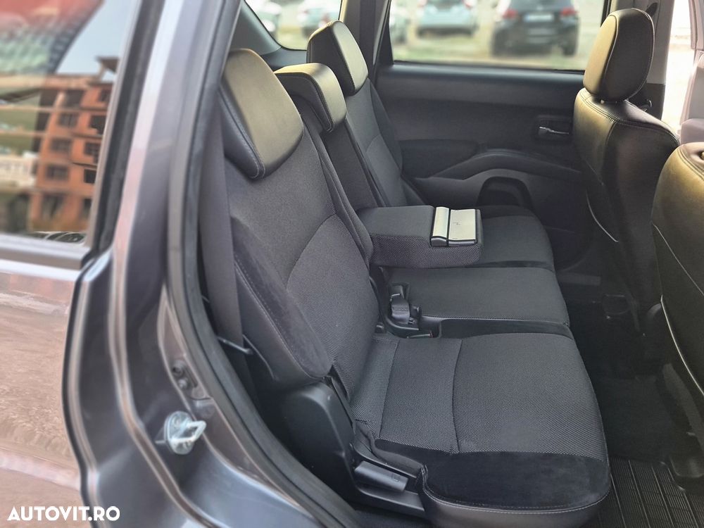 Peugeot 4007 2.2 HDI Premium - 7