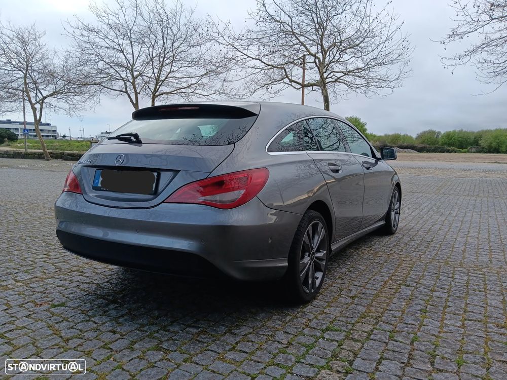 Mercedes-Benz CLA 180 d Shooting Brake Urban - 4