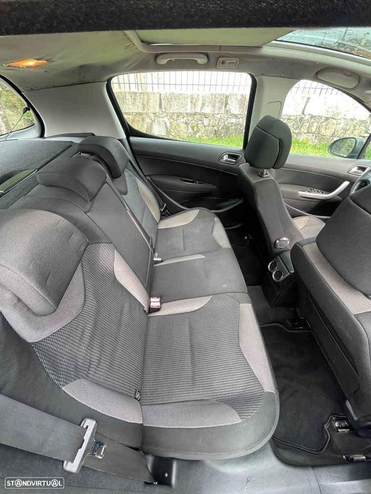 Peugeot 308 1.6 HDi Sport - 8