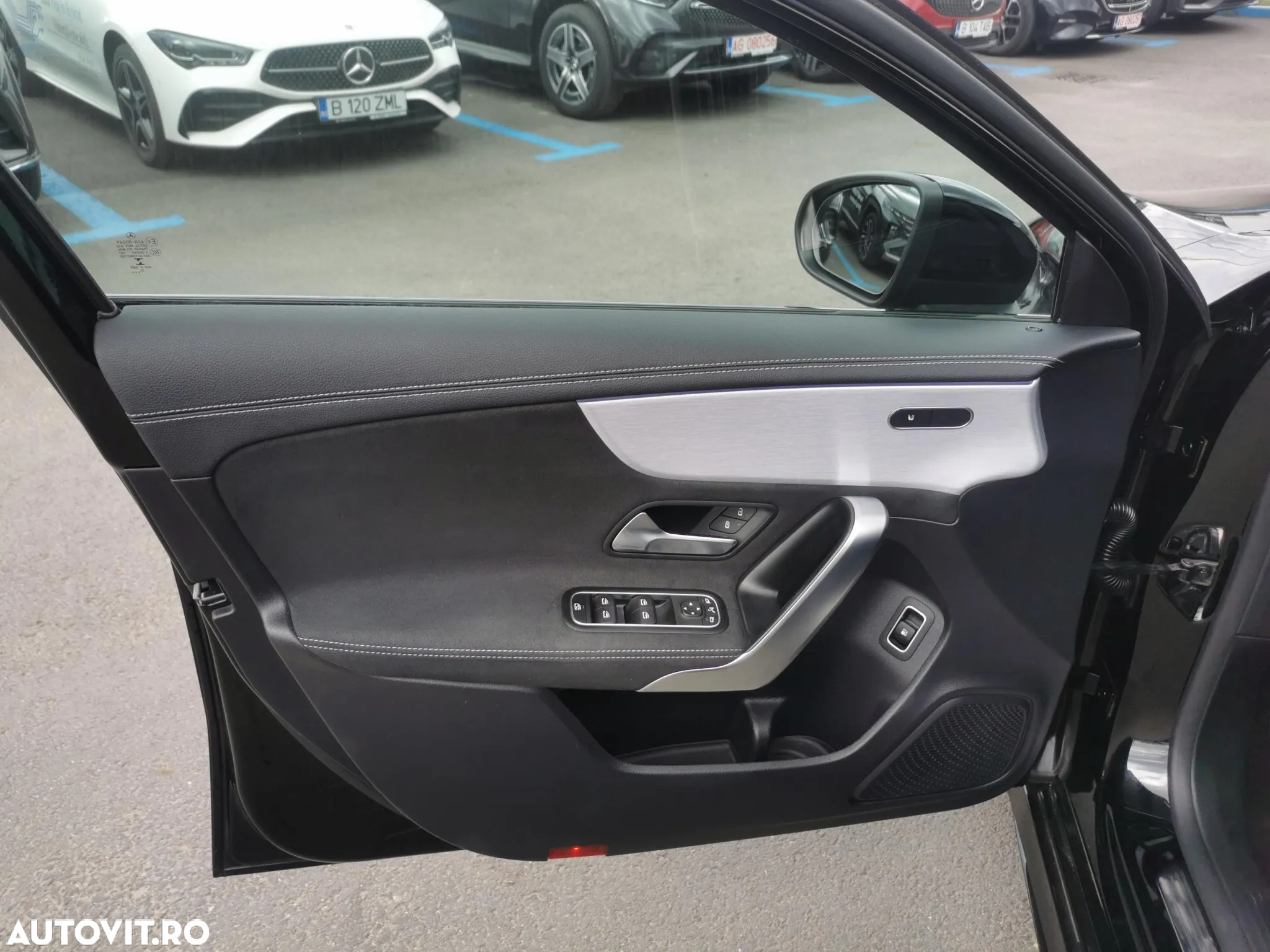 Mercedes-Benz A 250 e 8G-DCT AMG Line - 18
