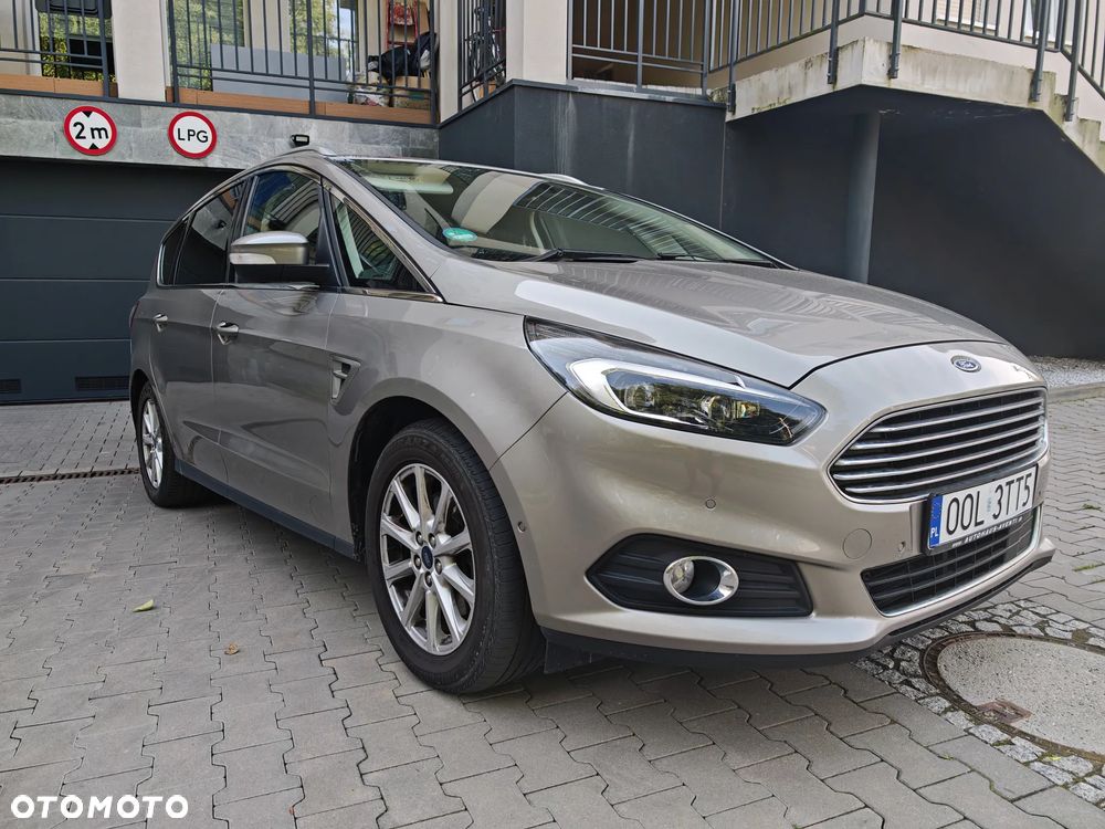Ford S-Max 2.0 TDCi Titanium PowerShift - 17
