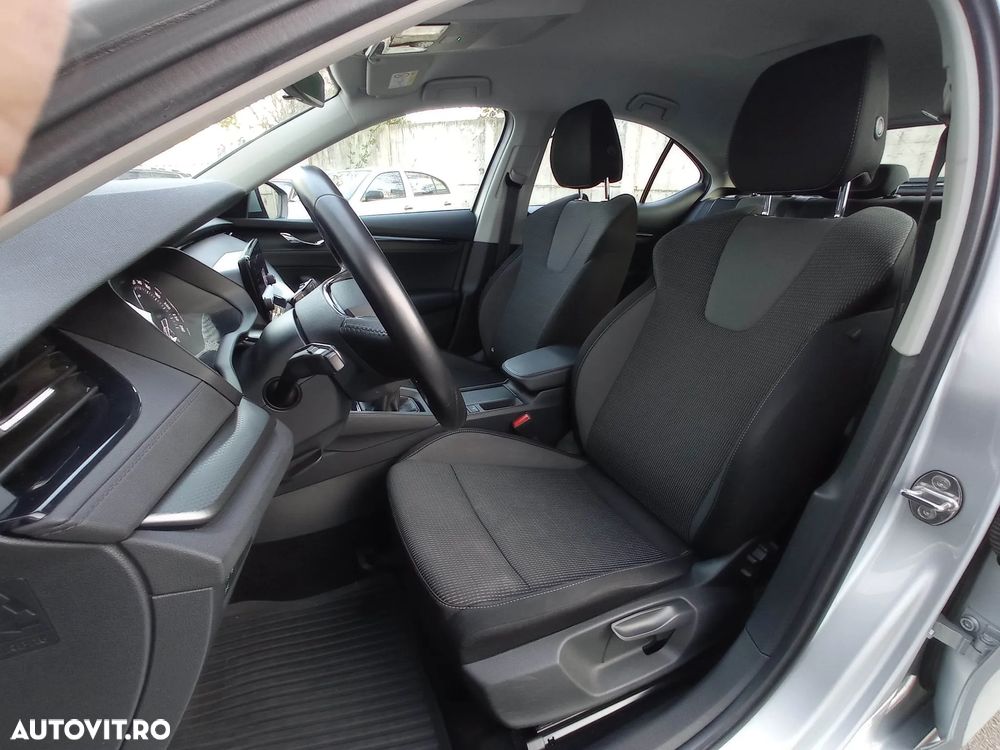Skoda Octavia 2.0 TDI Ambition - 16