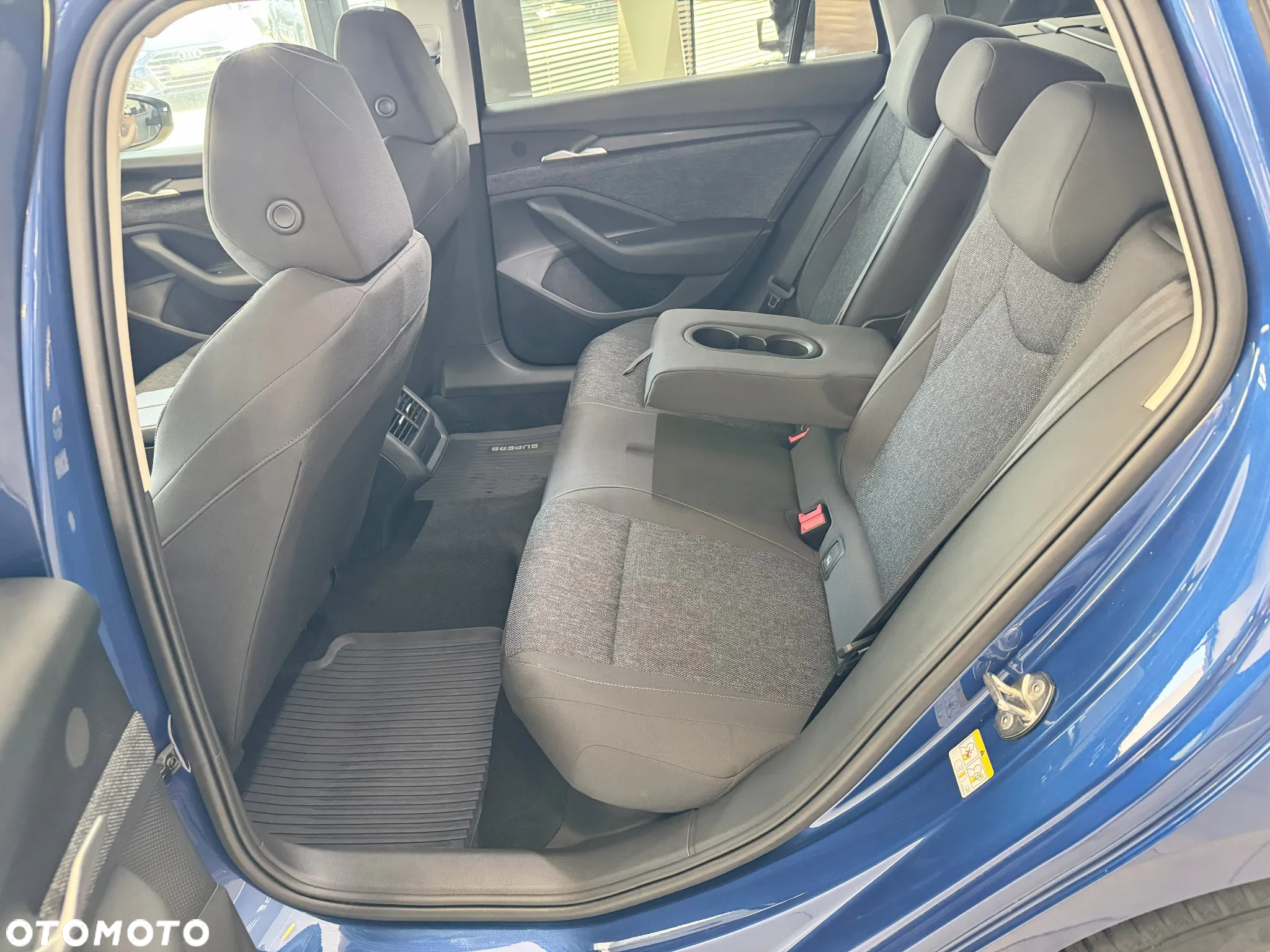 Skoda Superb 2.0 TDI SCR Essence DSG - 18