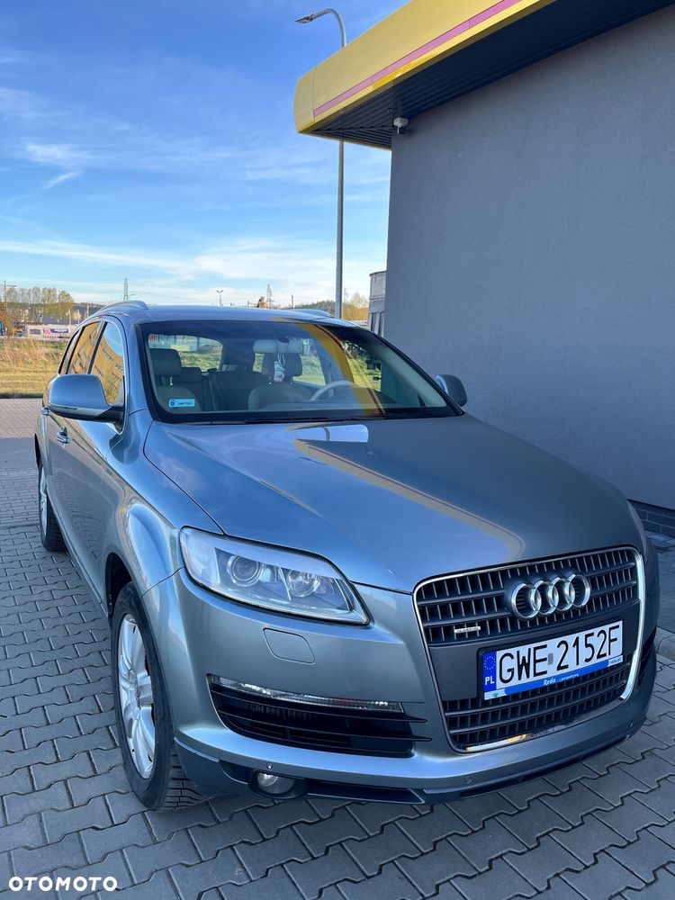 Audi Q7 3.0 TDI Quattro Tiptronic - 4