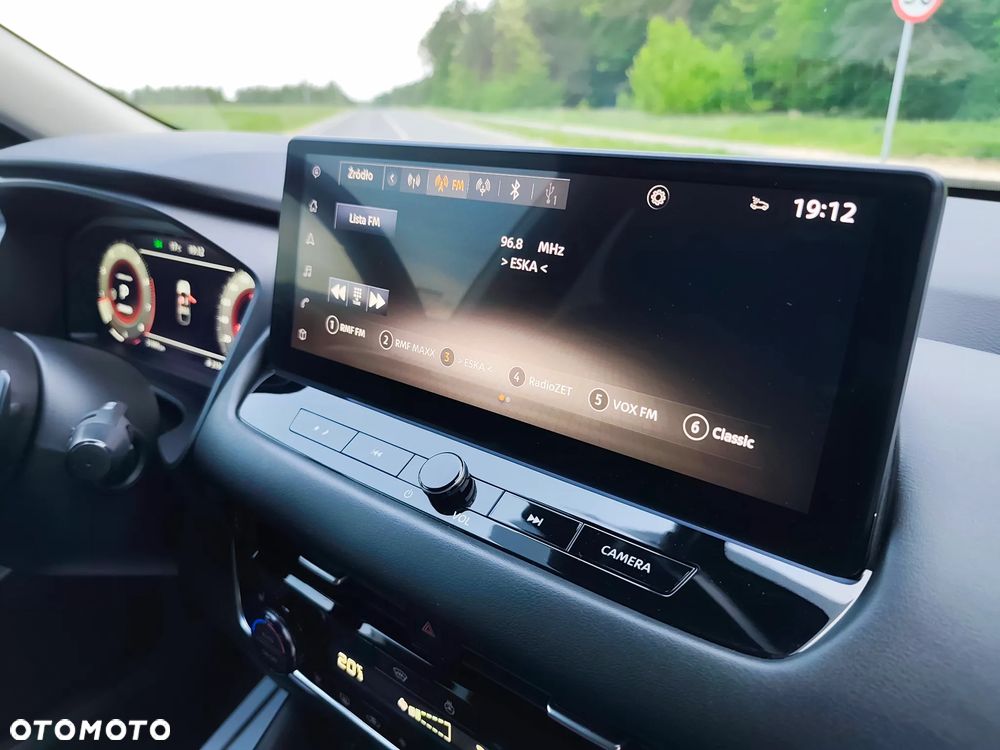 Nissan Qashqai 1.3 DIG-T MHEV N-Connecta Xtronic - 37