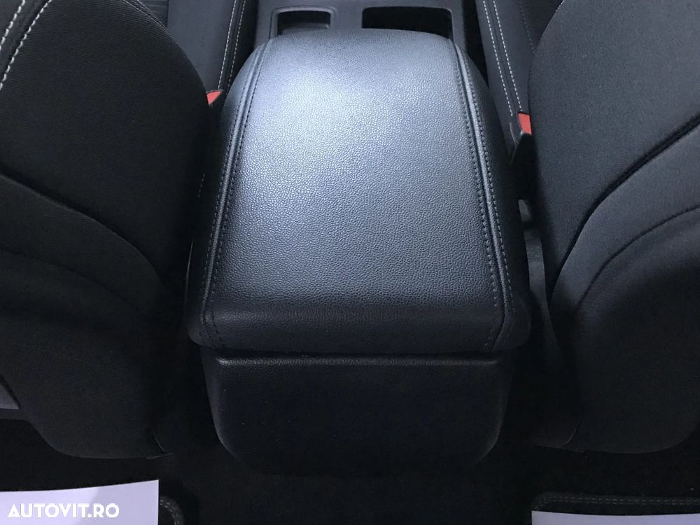 Ford Focus 1.5 EcoBlue Titanium X - 34