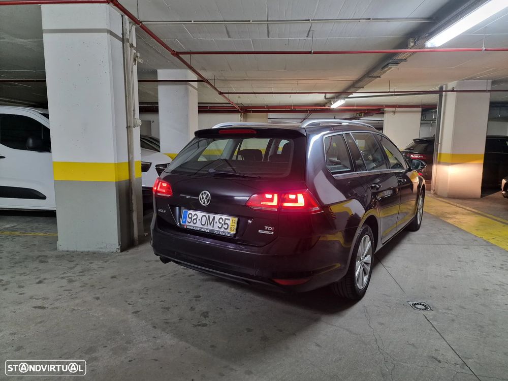VW Golf Variant 1.6 TDi Confortline - 4
