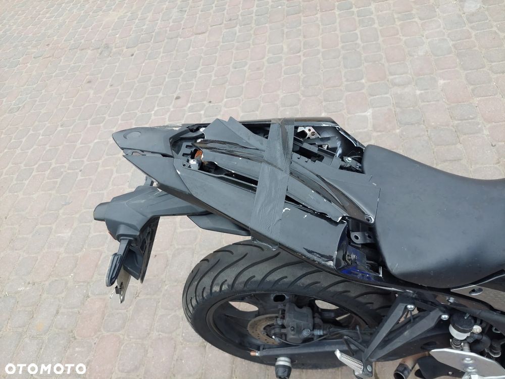 Yamaha R3 - 15