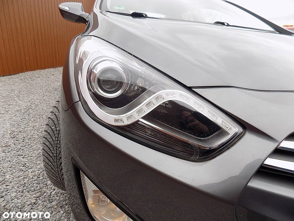 Hyundai i40 2.0 Premium - 24