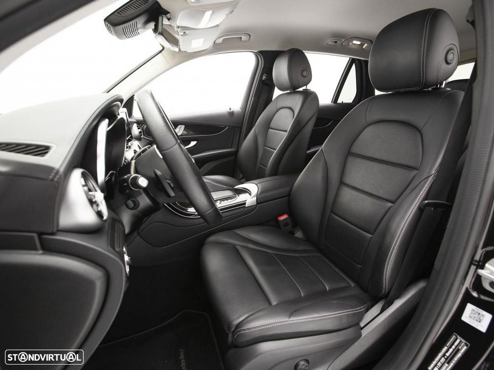 Mercedes-Benz GLC 300 de 4Matic — fotografia 9