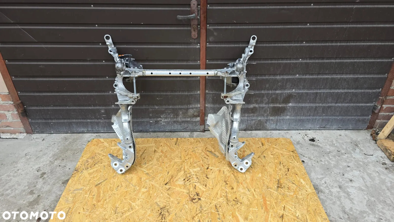 AUDI Q5 8R LIFT PORSCHE MACAN SANKI BELKA ZAWIESZENIA PRZÓD 8R0399315J - 2