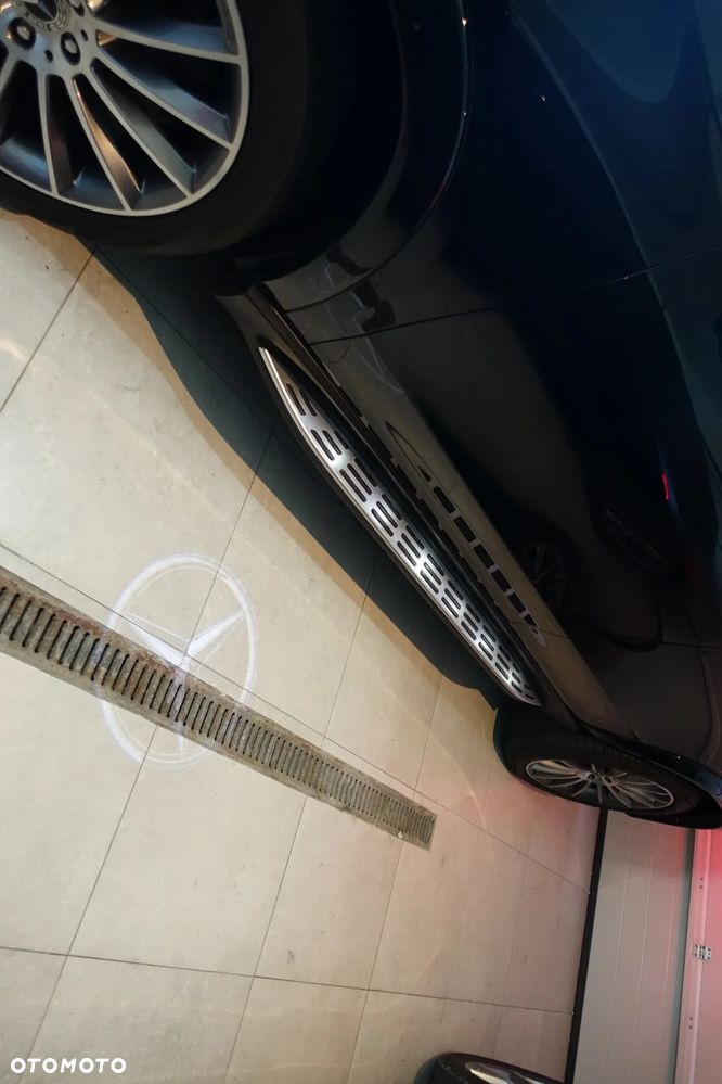 Mercedes-Benz GLE 450 4Matic 9G-TRONIC AMG Line - 38