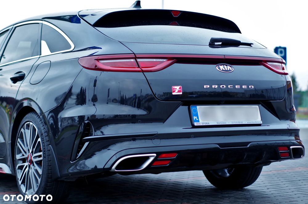 Kia ProCeed 1.6 T-GDI GT DCT - 12