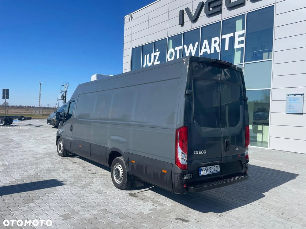 Iveco 35S18V Izoterma Furgon Maxi - 4