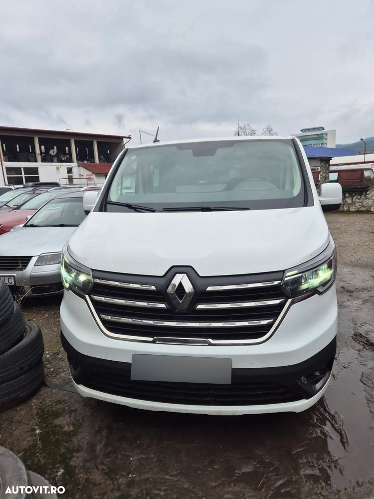 Renault Trafic Combi 2.0 Blue dCi 150 S&S L2 8+1 Zen - 2