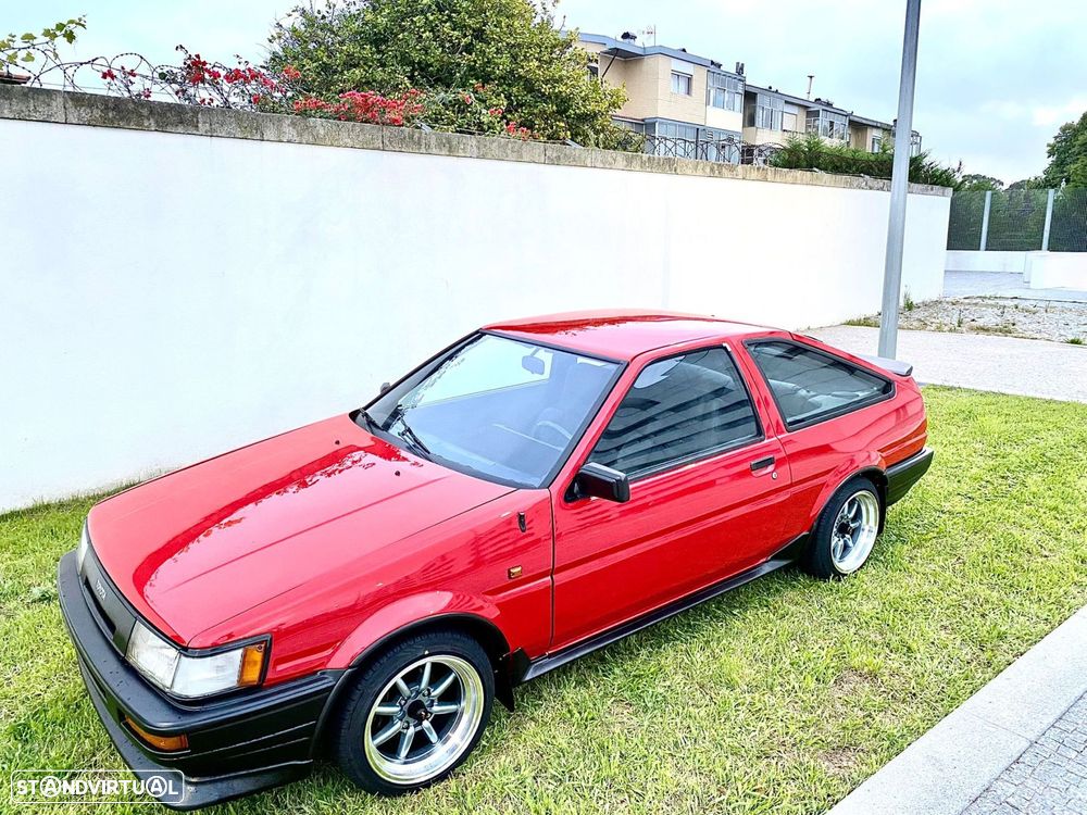 Toyota Corolla Liftback 1.6 GTi - 3