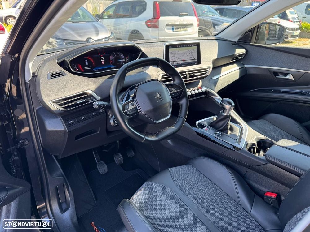 Peugeot 5008 1.5 BlueHDi Allure - 8