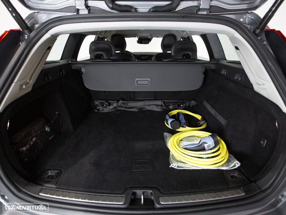 Volvo V60 2.0 T8 AWD TE Momentum - 12