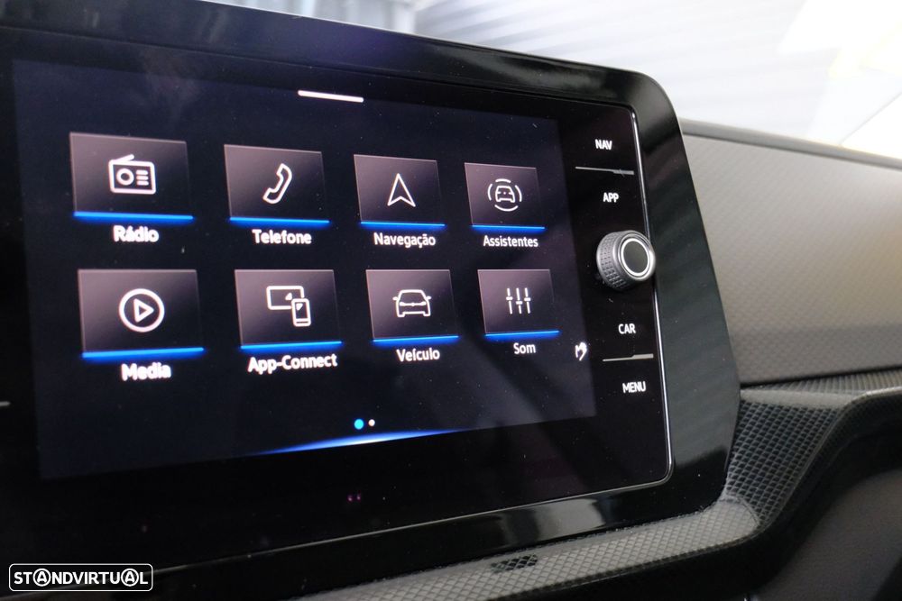 VW T-Cross 1.0 TSI Urban DSG - 21