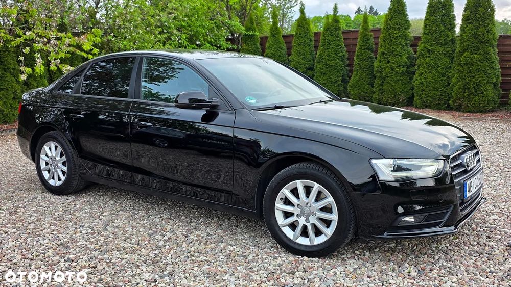 Audi A4 Limousine - 19