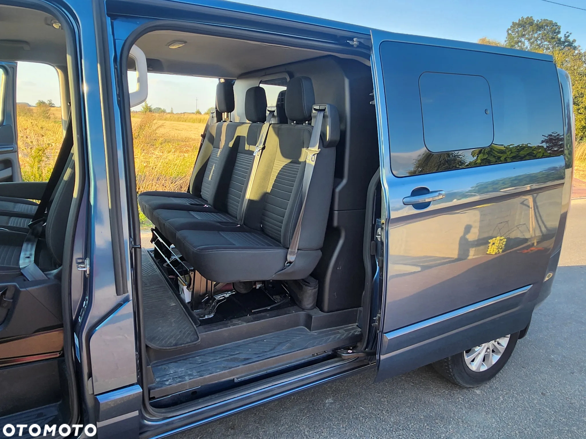 Ford Transit Custom 310 L2H1 Limited - 10