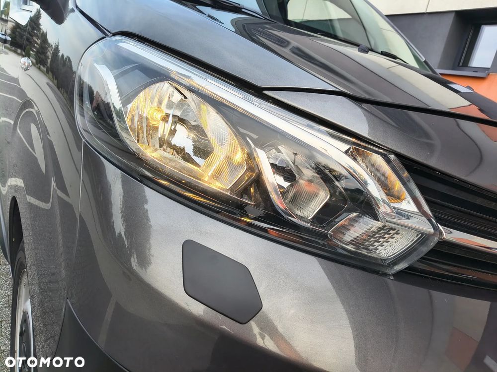 Toyota PROACE NOWY MODEL 1.5 D-4D (120KM) (L2H1) (EURO,6) KLIMA FULL OPCJA STAN IDEALNY NIE MA RDZY 100% BEZWYPADKOWY SERWIS A.S.O. DO KOŃCA ! ! ! - 26