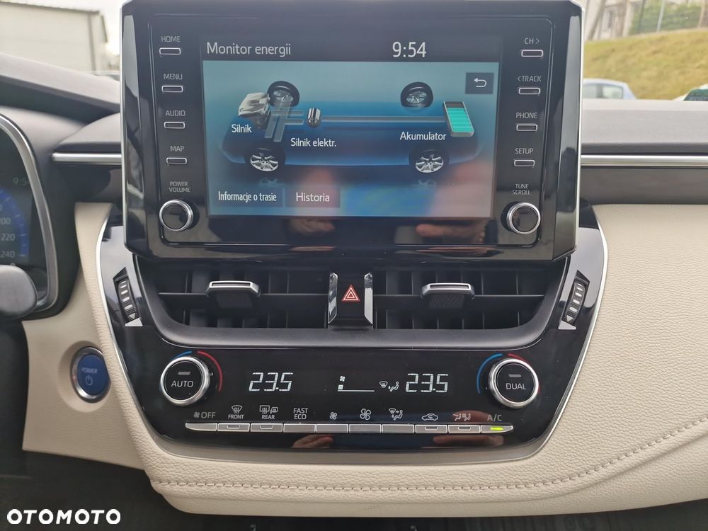 Toyota Corolla 1.8 Hybrid Comfort - 20