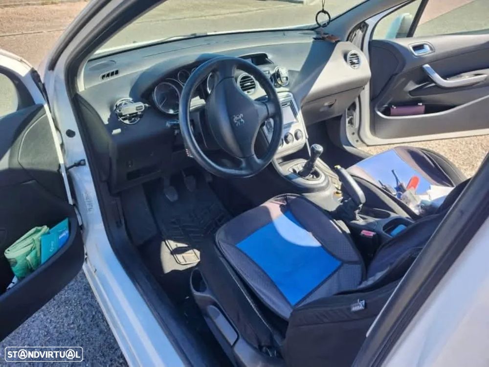 Peugeot 308 - 4