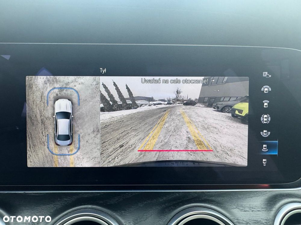 Mercedes-Benz Klasa E 300 de Exclusive - 21