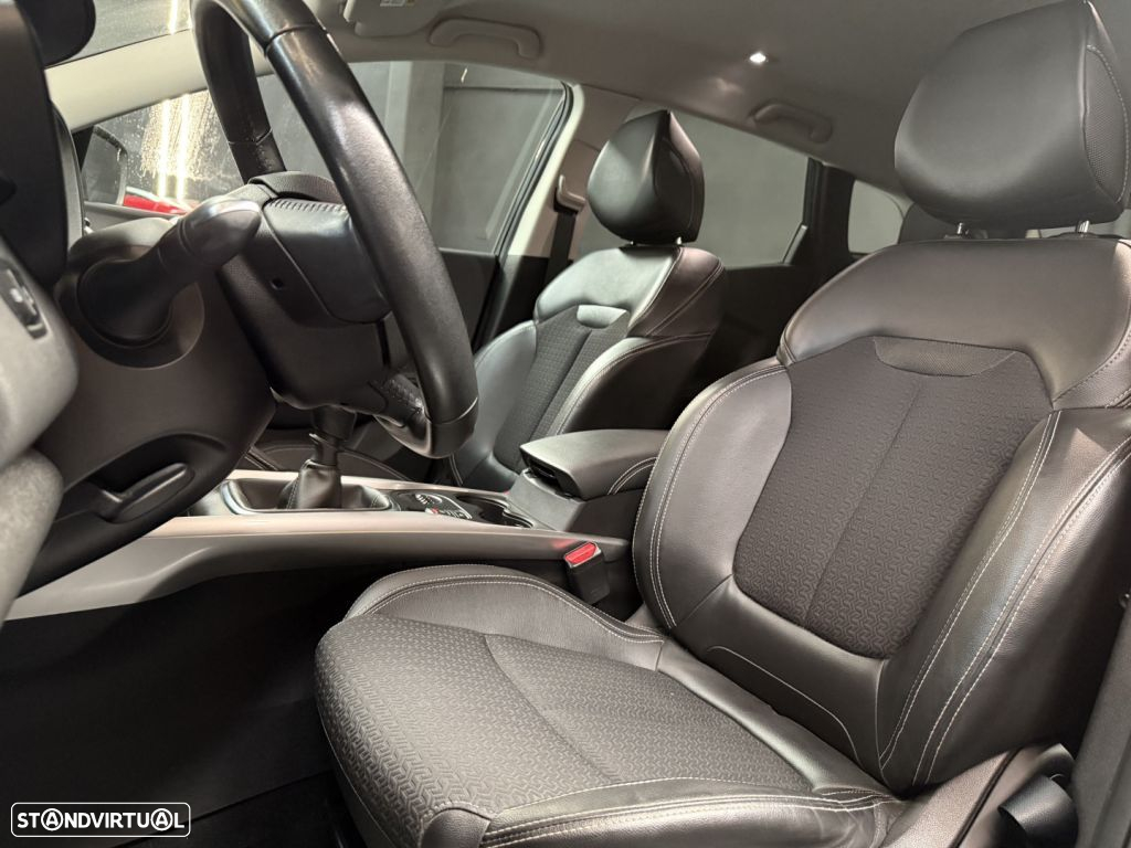 Renault Kadjar Energy TCe 130 LIMITED - 26