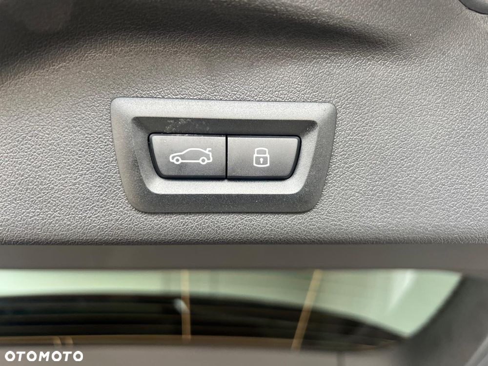 BMW X5 xDrive30d - 37