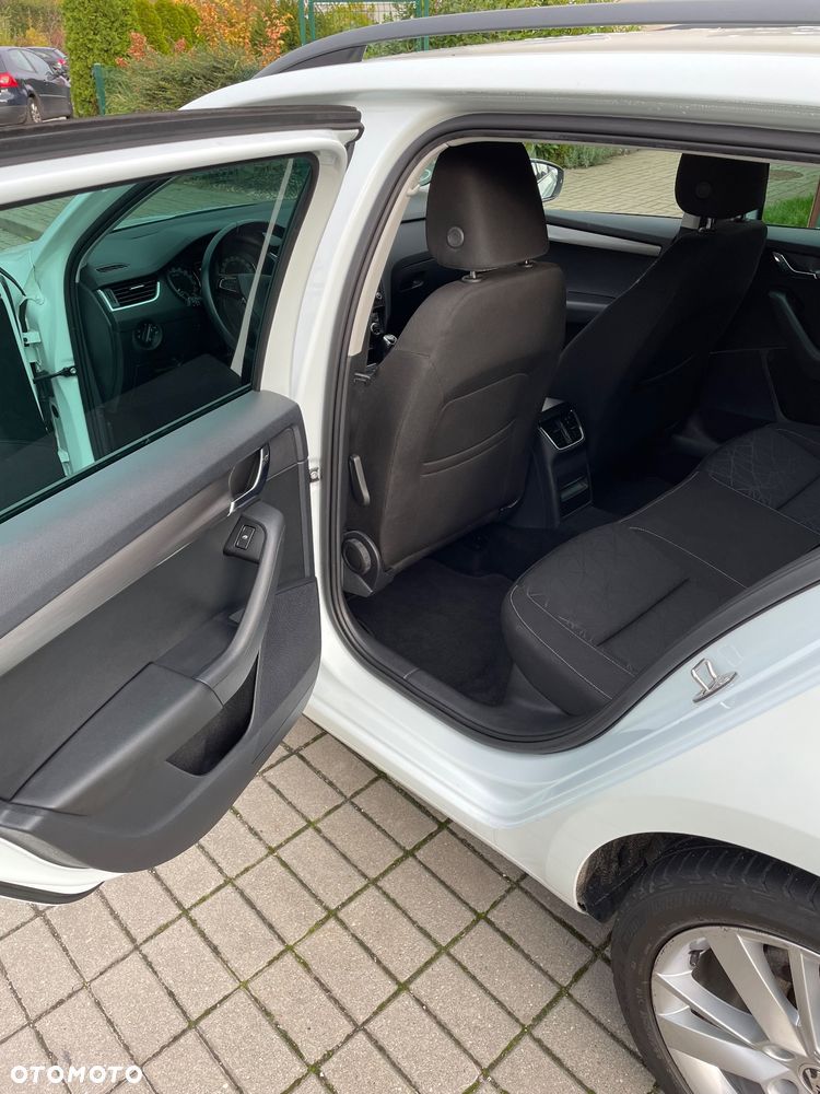 Skoda Octavia Combi 1.6 TDI Clever - 26