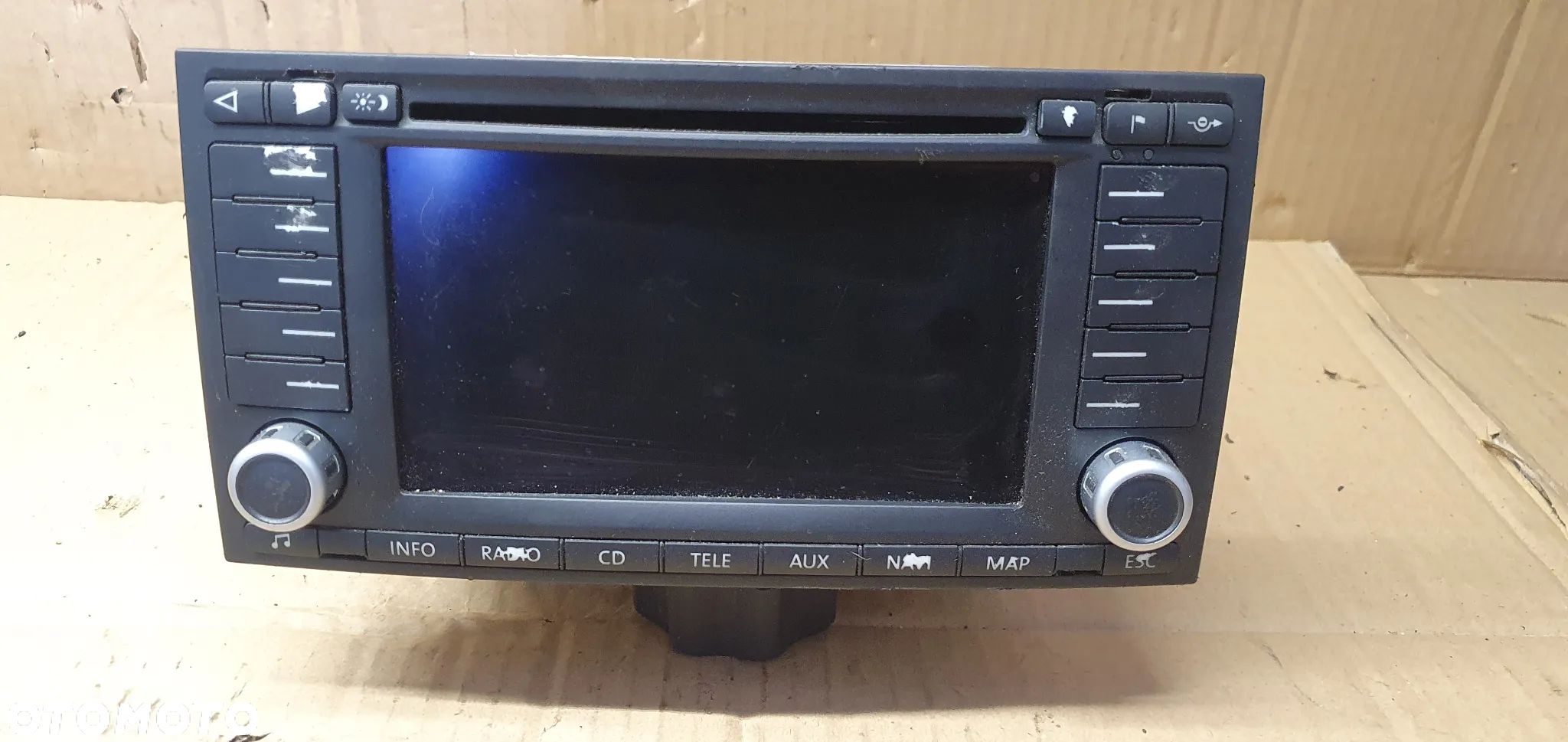 Radio radioodtwarzacz NAVI nawigacja KOD VW Touareg 7H0035191B - 1