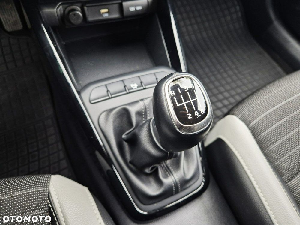 Kia Stonic 1.0 T-GDI L - 18