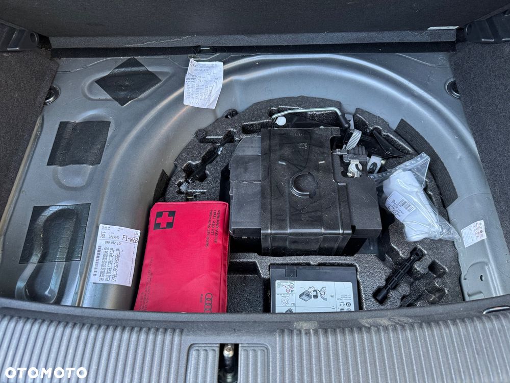 Audi A1 3-drzwiowe 1.6 TDI Ambition - 16