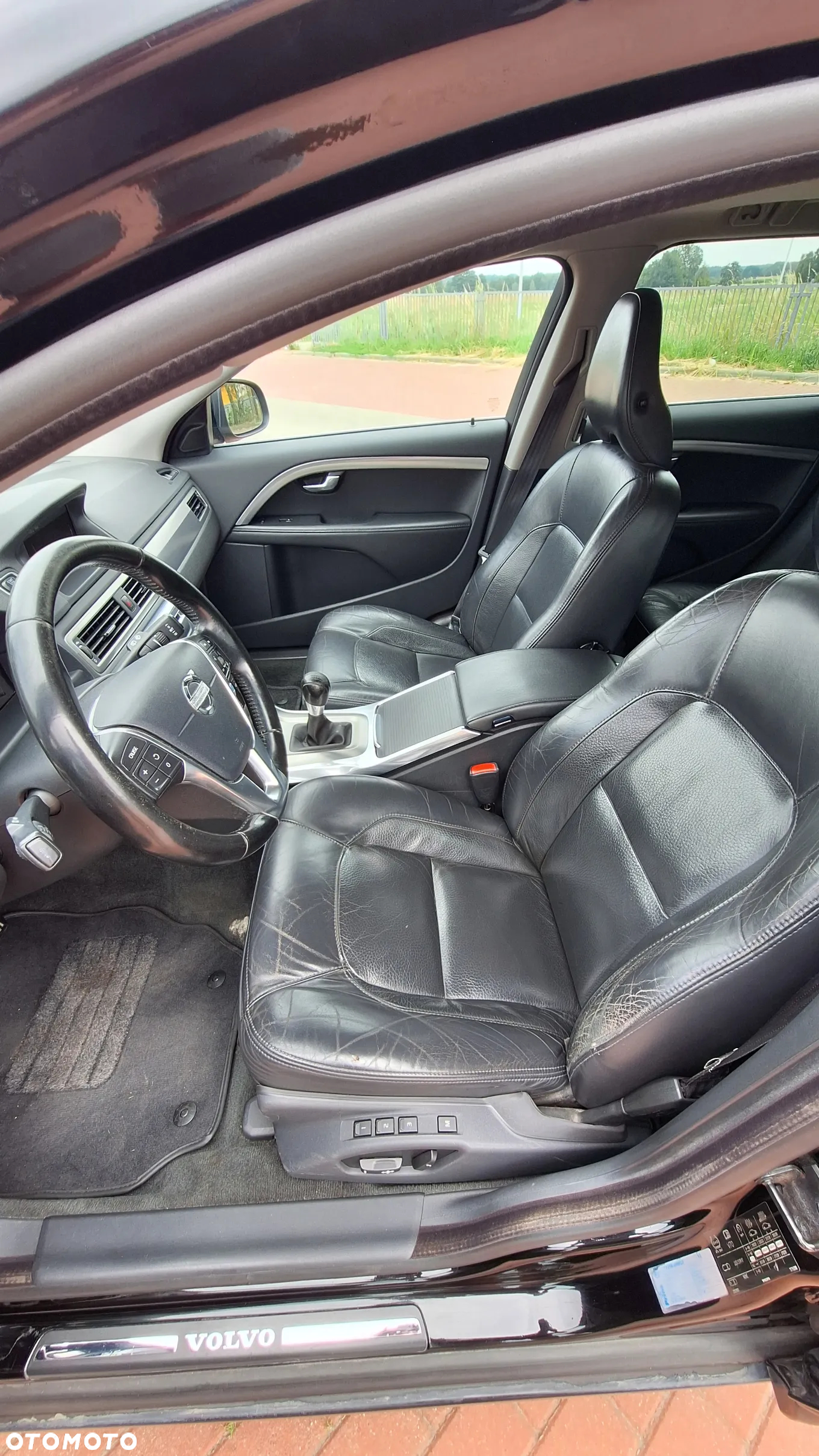 Volvo V70 2.5T Summum - 12