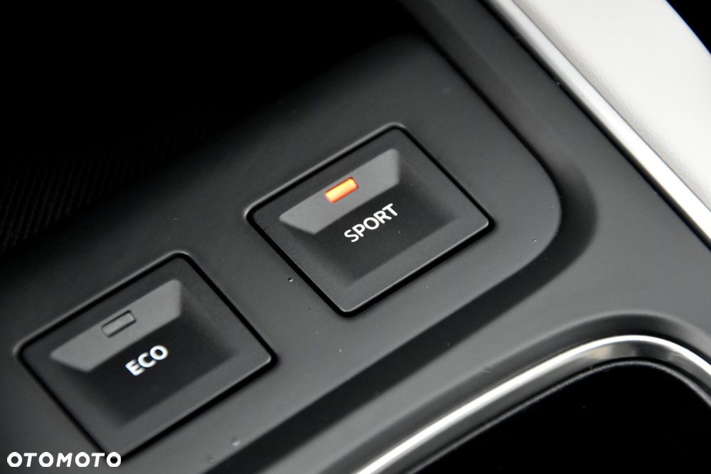 Citroën C5 Aircross 1.6 PureTech Shine EAT8 - 35