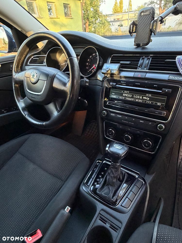 Skoda Superb 1.8 TSI Active DSG - 15