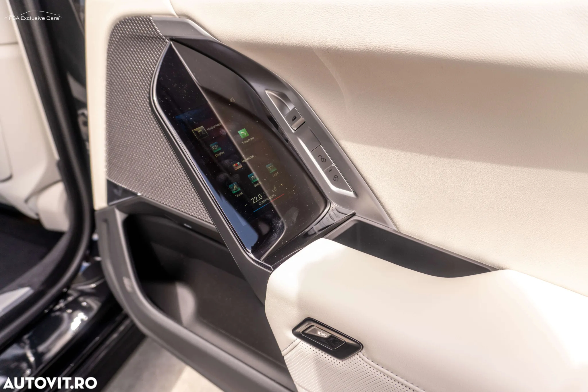 BMW M7 M760e xDrive - 33