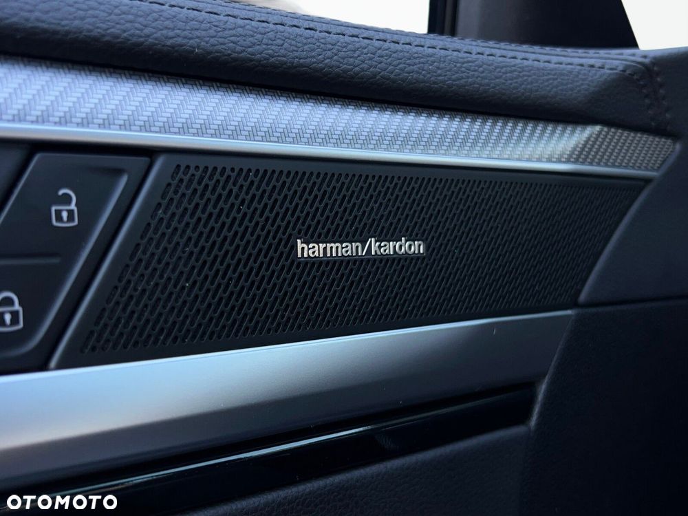 Volkswagen Arteon 2.0 TDI R-Line DSG - 20