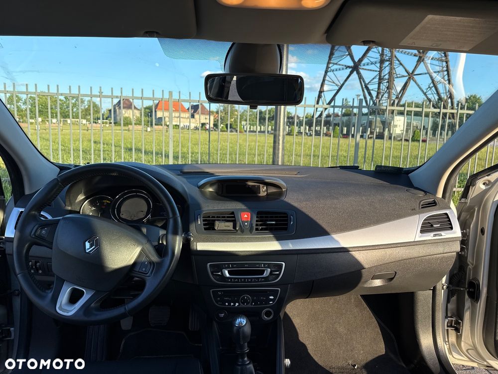Renault Megane 1.5 dCi Dynamique - 8