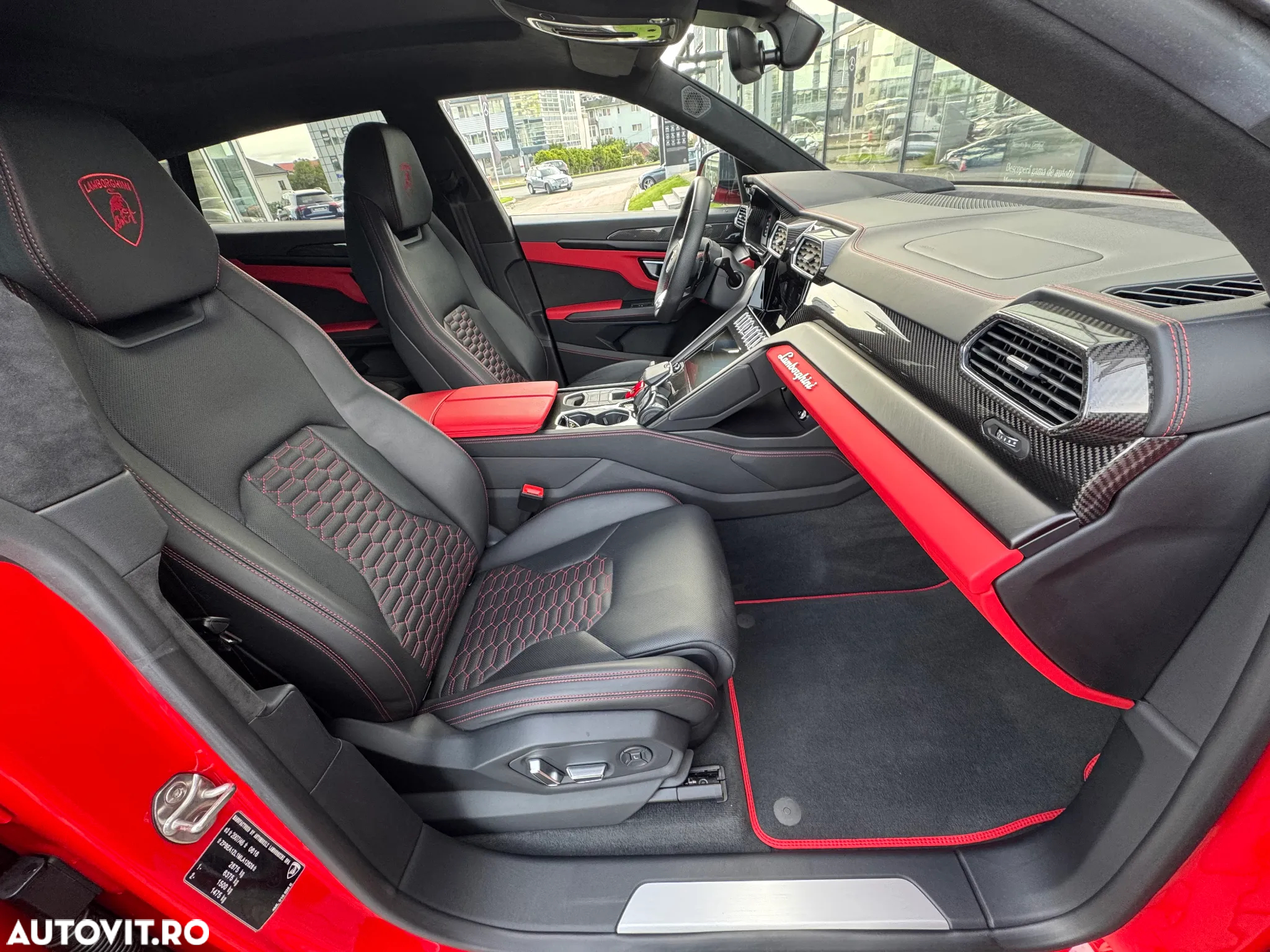 Lamborghini URUS - 7