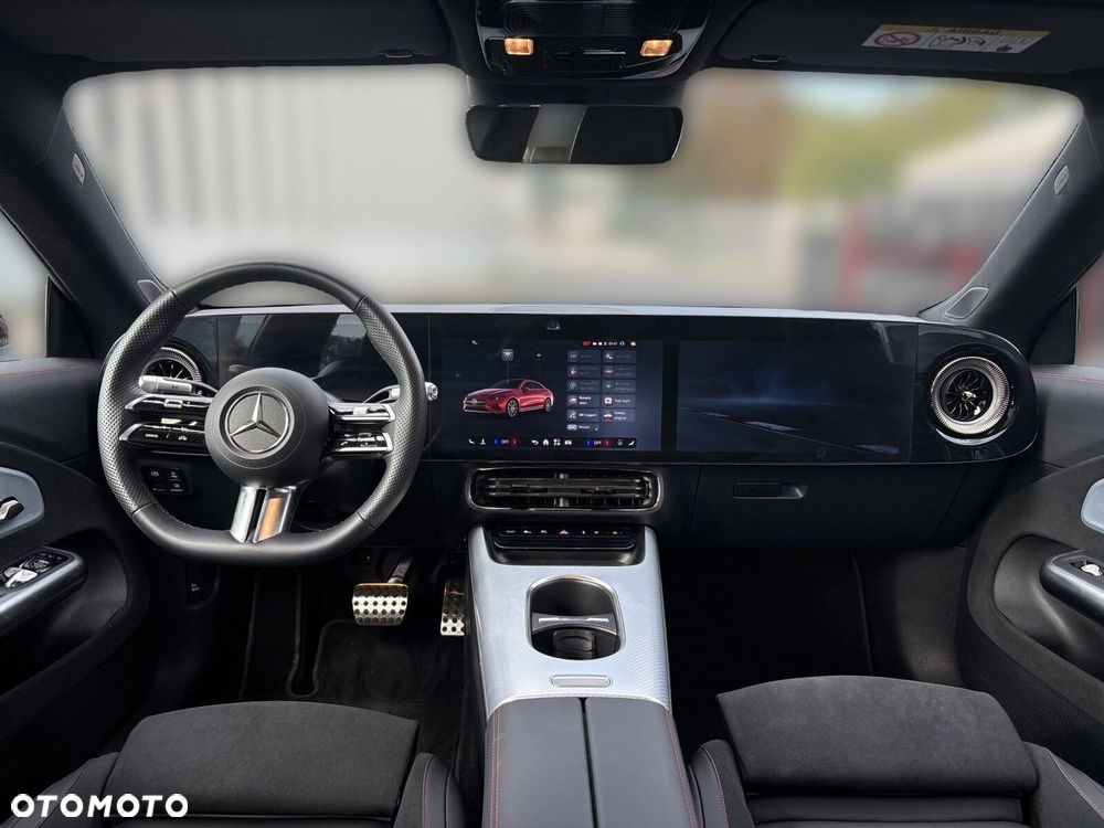 Mercedes-Benz CLA - 13