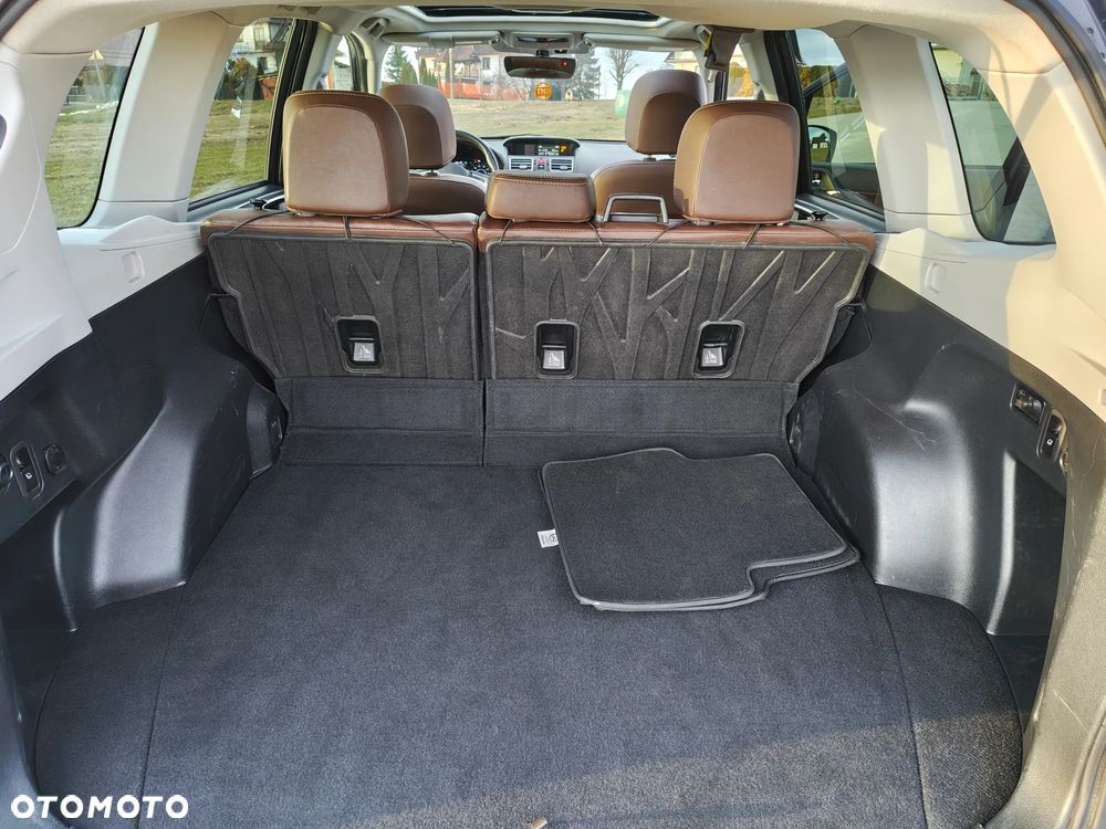 Subaru Forester 2.0 XT Platinum Lineartronic - 23