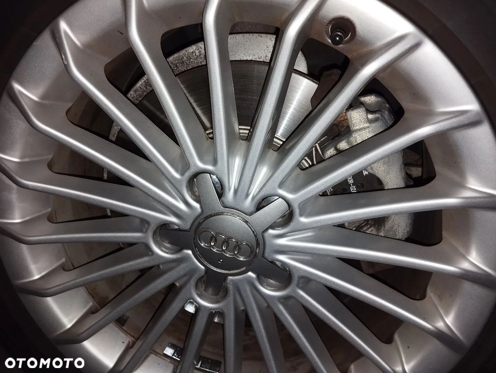 Audi A4 Limousine 2.0 TDI DPF S line Sportpaket - 8