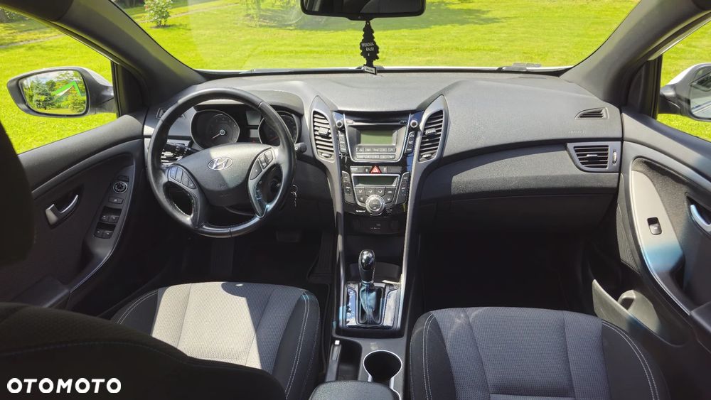 Hyundai i30 1.6 GDI BlueDrive Go DCT - 12