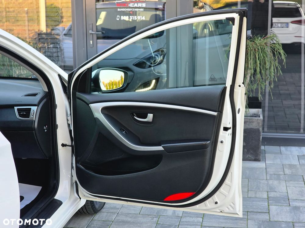 Hyundai i30 1.4 Classic - 36