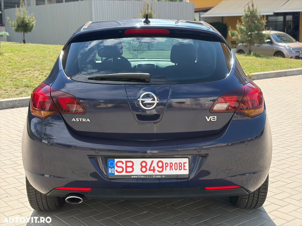 Opel Astra 2.0 CDTI DPF Automatik Exklusiv - 6