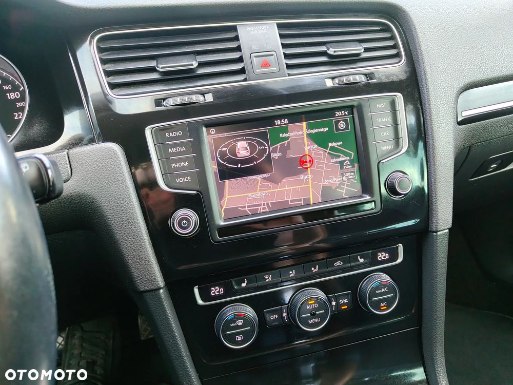 Volkswagen Golf 1.4 TSI BMT Highline DSG - 15