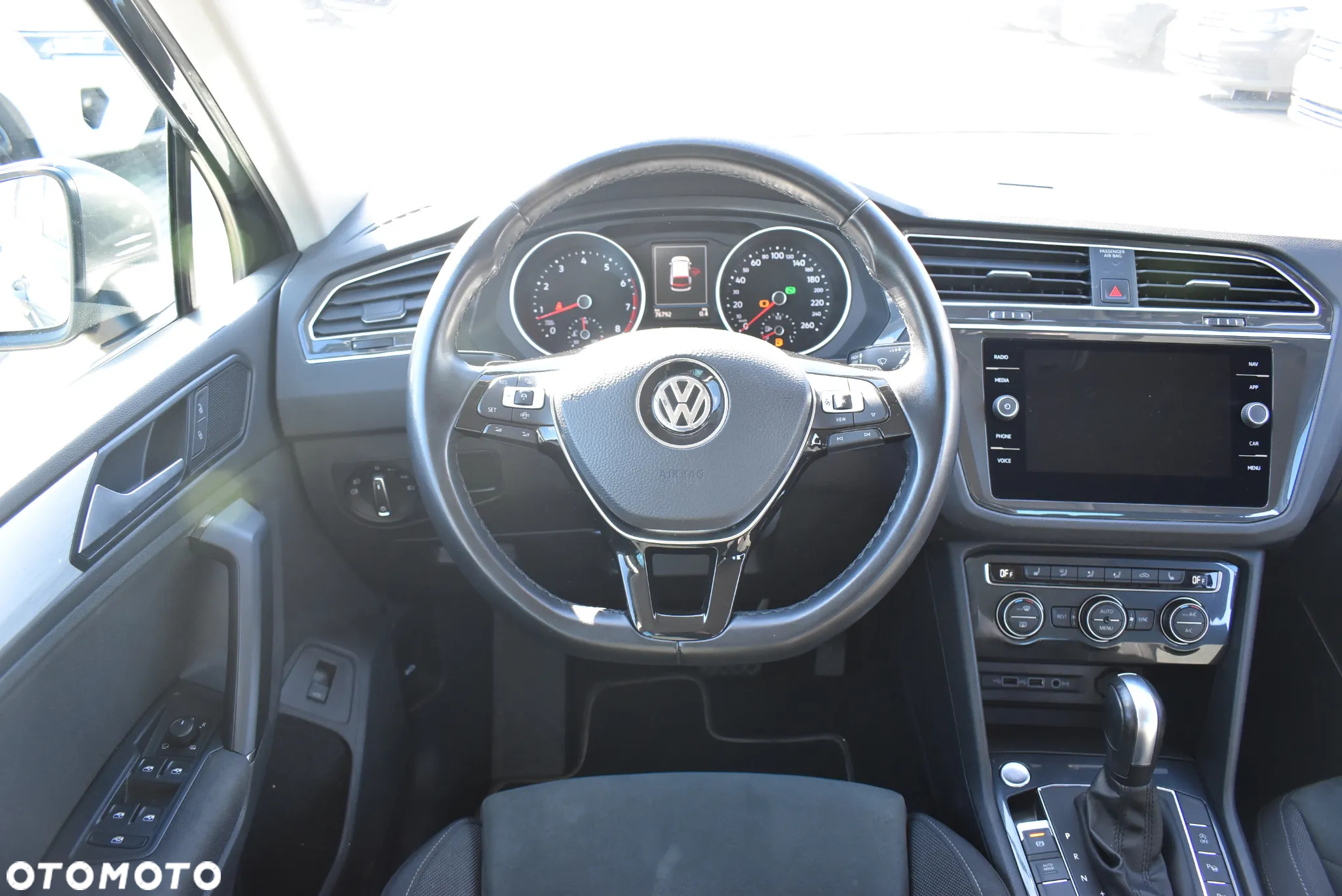 Volkswagen Tiguan 1.5 TSI EVO Comfortline DSG - 23